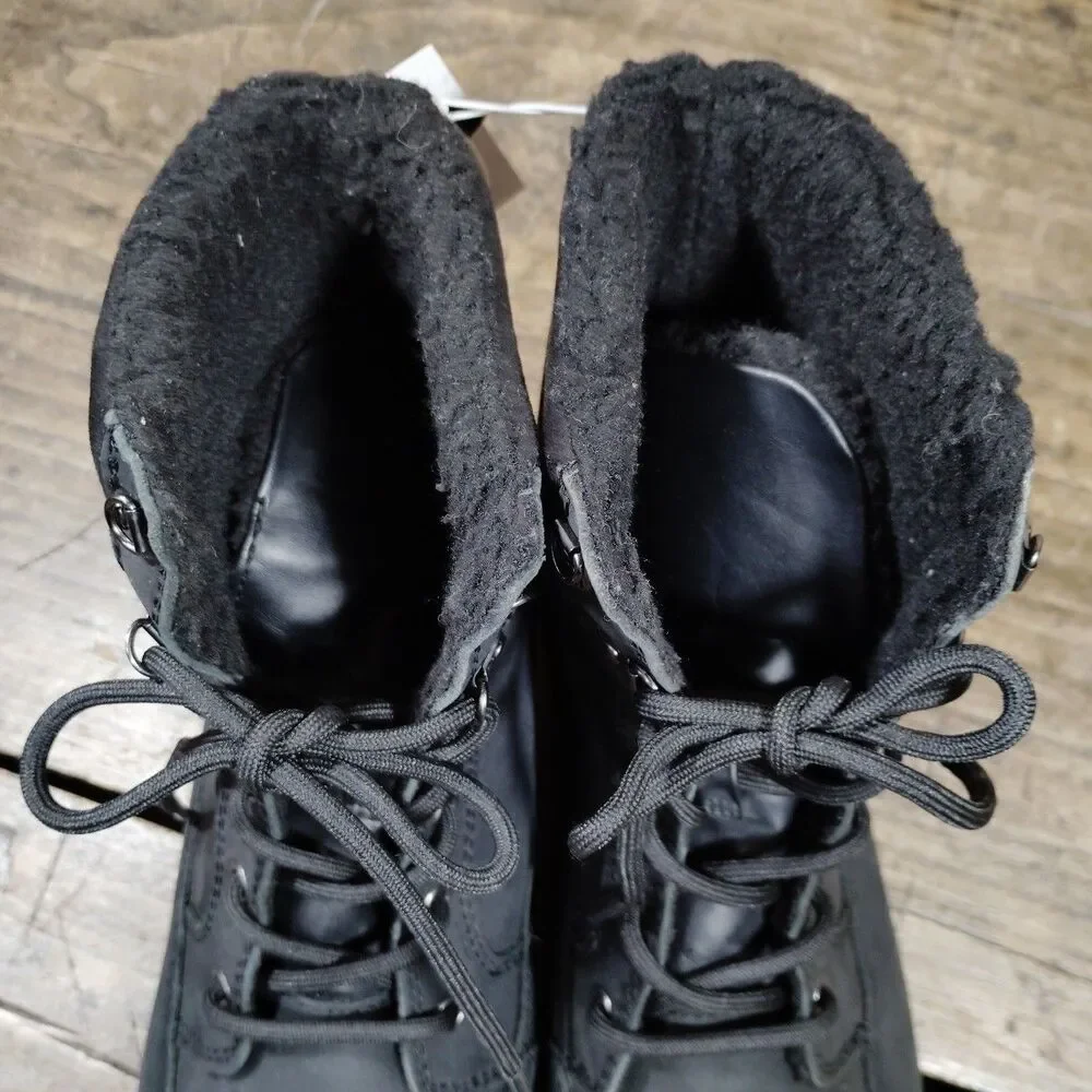 Lands End Mens 10EE Boots Black Thermolite Insulated Lace Up Shoes EC